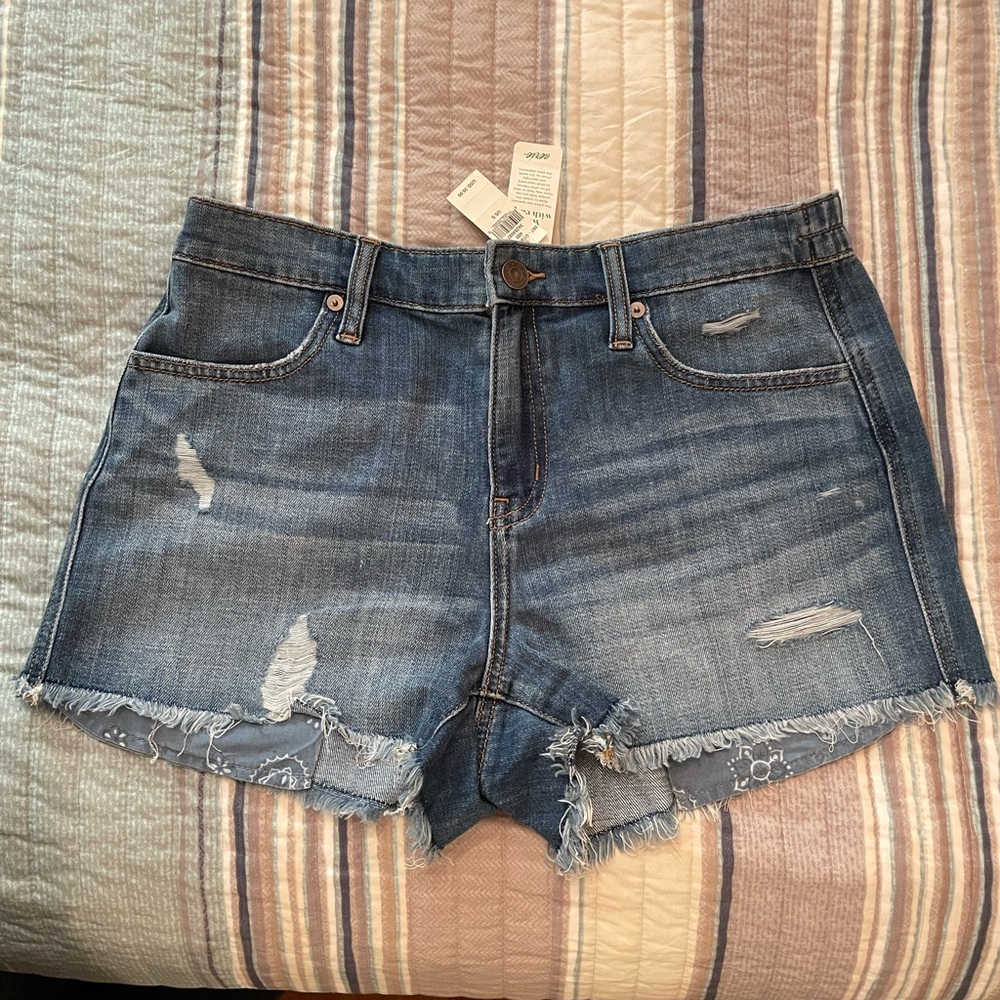Aerie Blue Distressed Jean Shorts Elastic half waist Size Small NWT